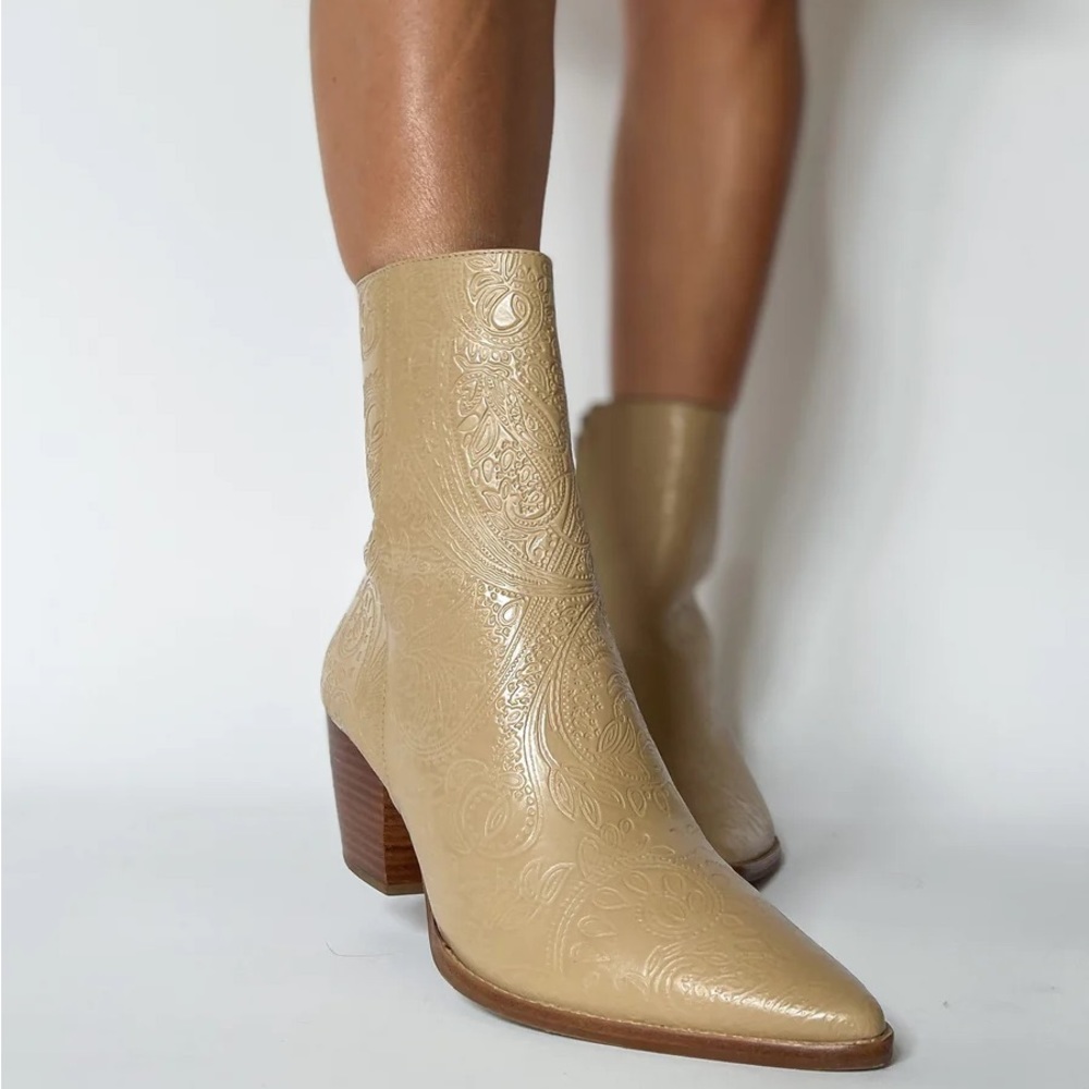 Caty Boot (paisley) by Matisse